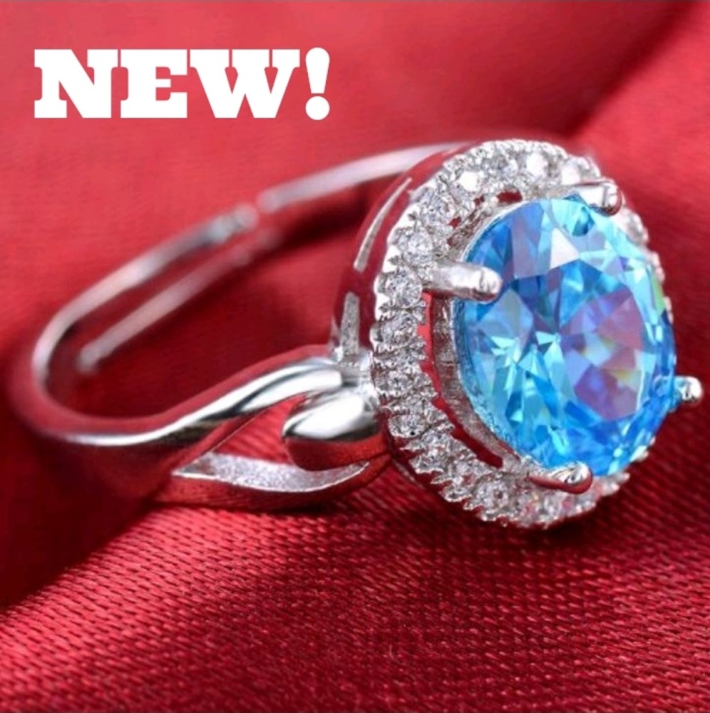 🔥Firey Blue Topaz & White Sapphire Ring - Picture 1 of 4
